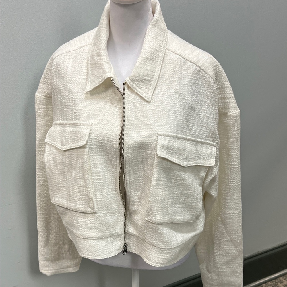 Abercrombie & Fitch Textured Cream Blazer